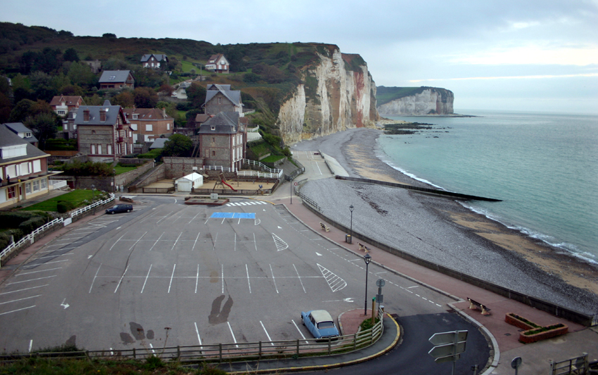 02 LPD Oct 2010 Vue de Bunker Allemand LR.jpg